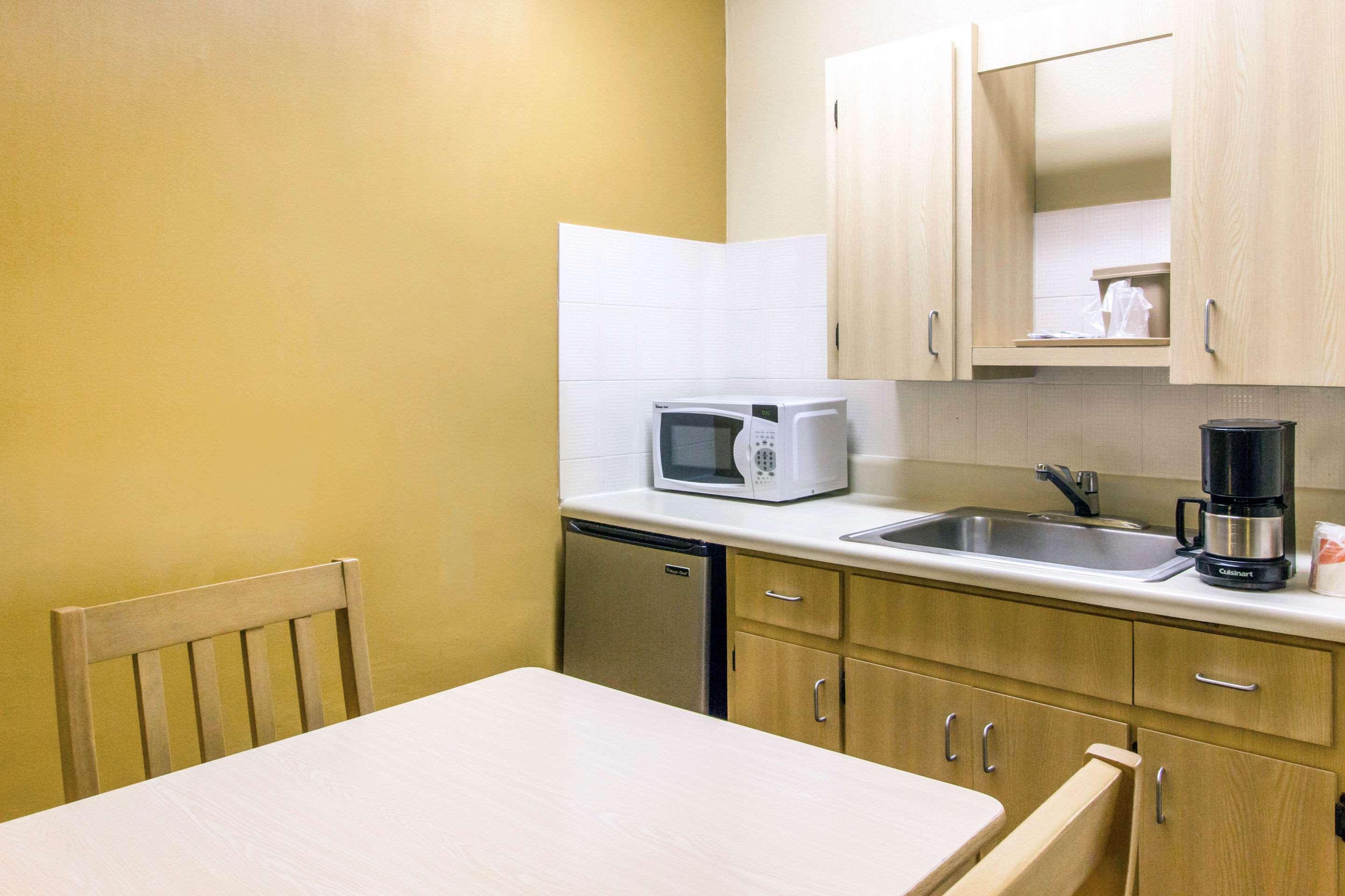 Rodeway Inn Central Clearwater Beach מראה חיצוני תמונה
