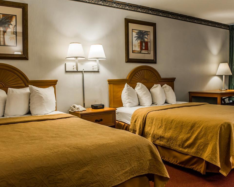 Rodeway Inn Central Clearwater Beach מראה חיצוני תמונה