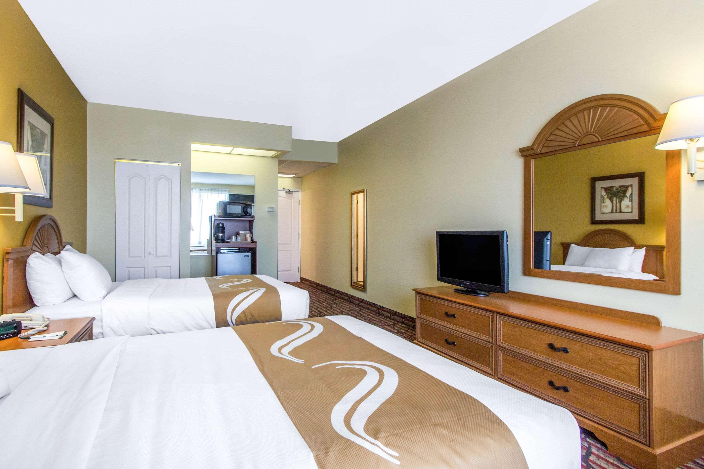 Rodeway Inn Central Clearwater Beach מראה חיצוני תמונה
